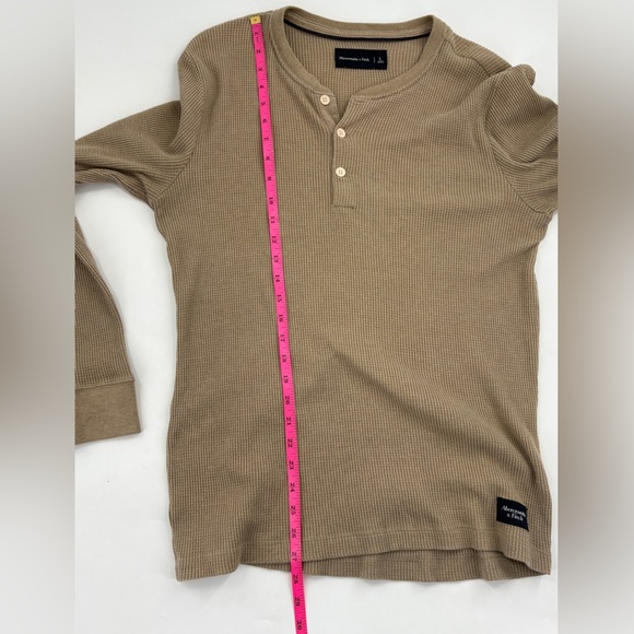 Abercrombie & Fitch Beige Long Sleeve Henley - Picture 5 of 5